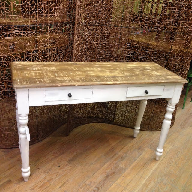 Turned Leg Console Table Nadeau Baton Rouge