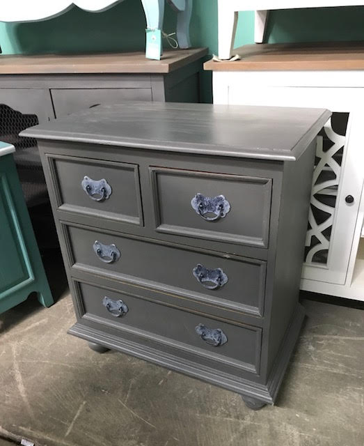 FourDrawer Dresser with Bun Feet Nadeau Dallas