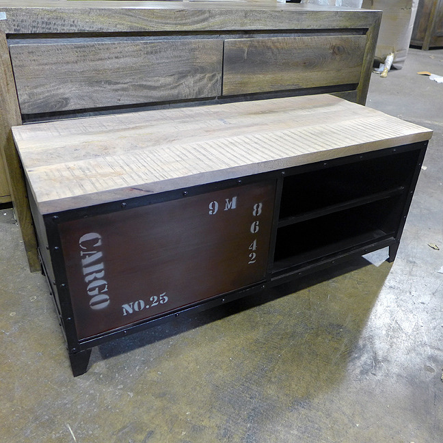 T.V. Stand Nadeau Dallas