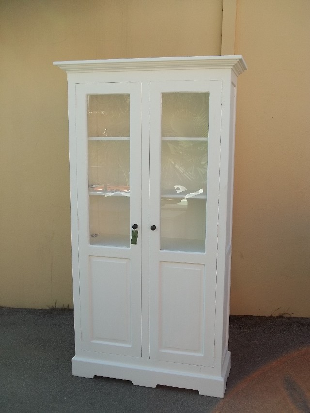 Panel and Glass Display Nadeau Austin