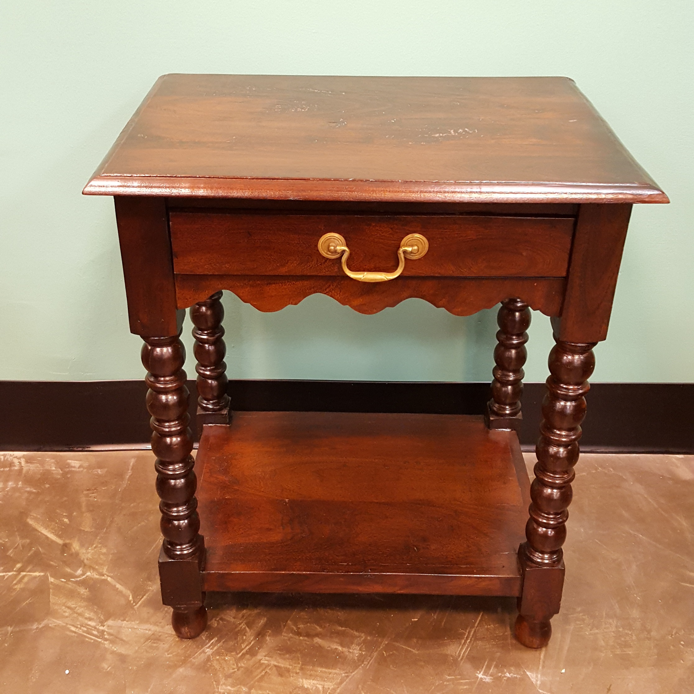Bobbin Leg Side Table Nadeau Memphis