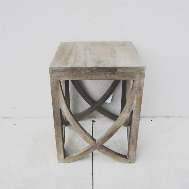 U Shape End Table Nadeau Savannah