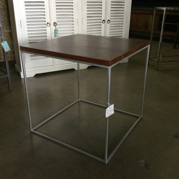 Round Dining Table Nadeau Miami