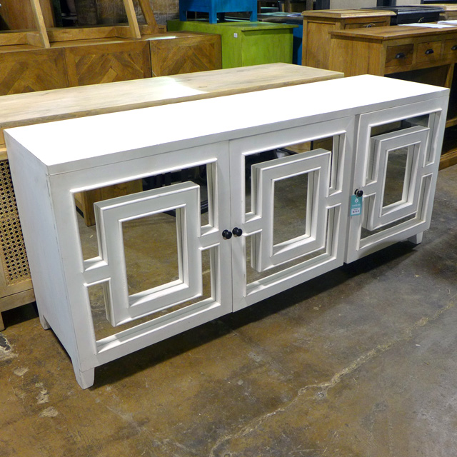 Furniture Store Chicago, IL Nadeau. Unique. Handmade. Solid Wood.